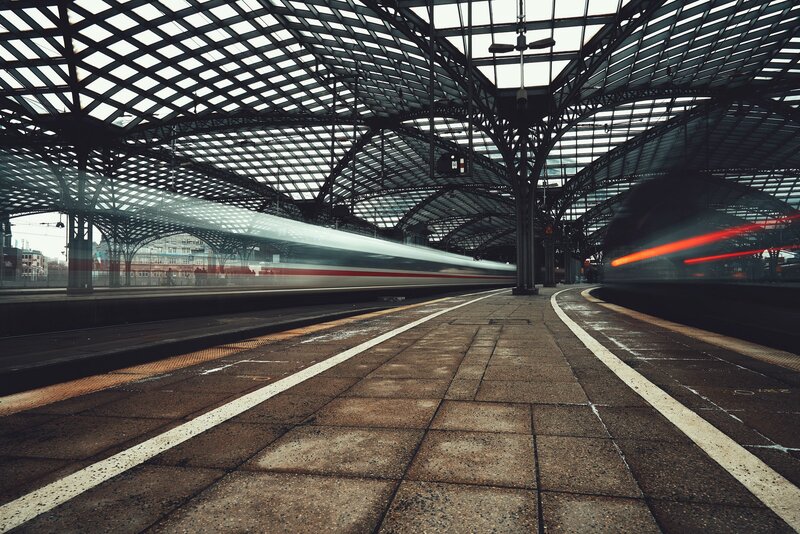High-speed Train at Station — Gray, Dynamic