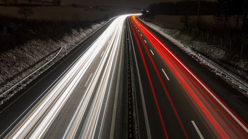 Highway at Night — Black, Dynamic