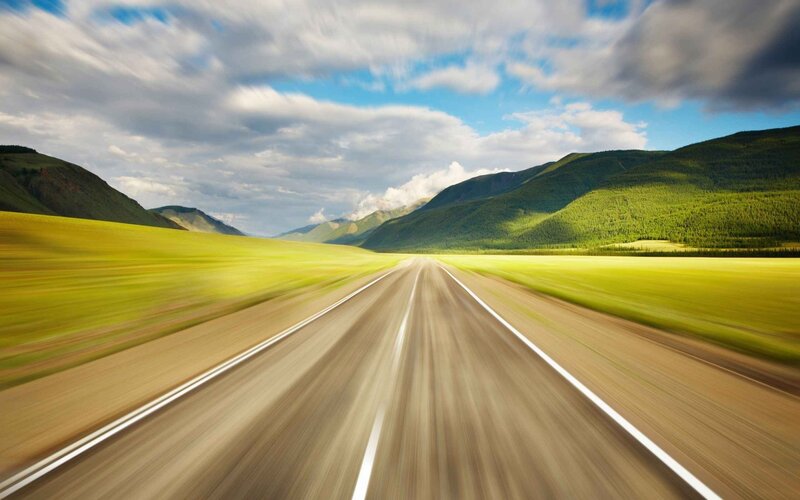 Highway Through Green Valley — Dynamic