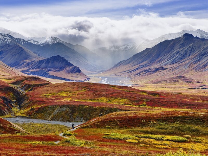Hikers in Mountain Valley — Red, Serene