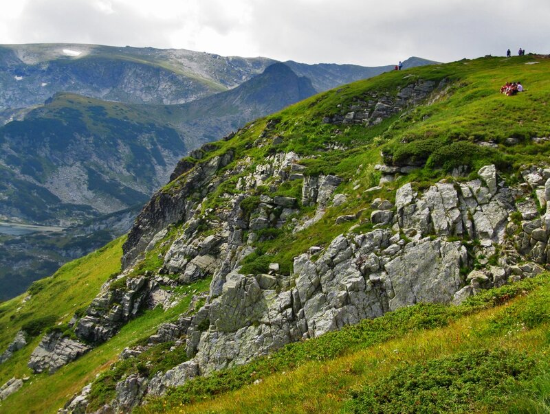 Hikers on Mountain Ridge — Green, Serene