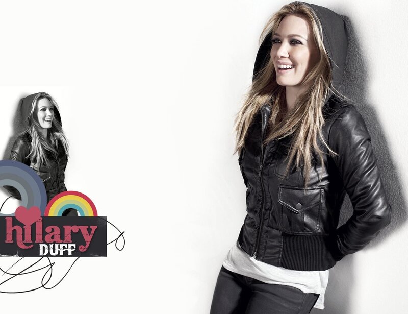 Hillary Duff in a black jacket