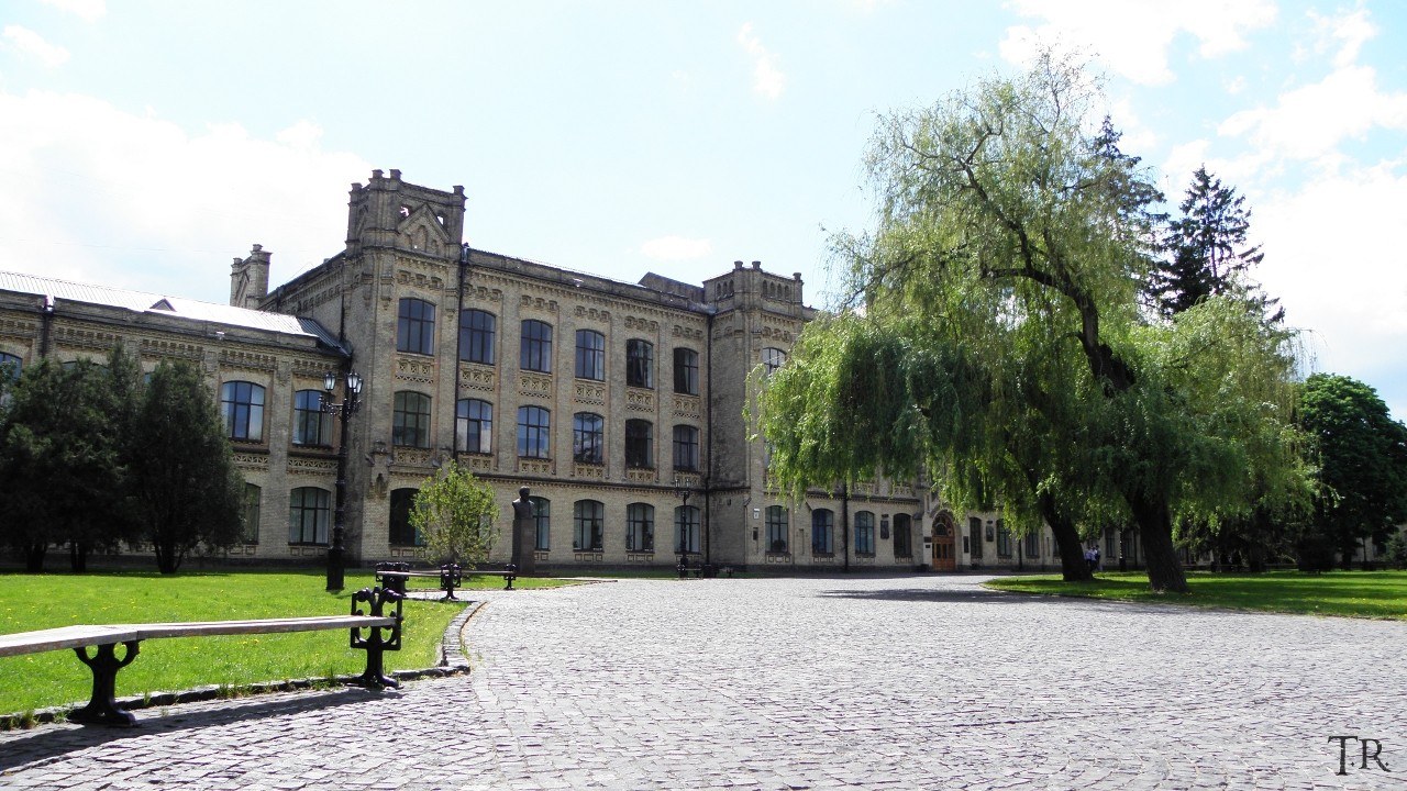Historic building with cobblestone courtyard