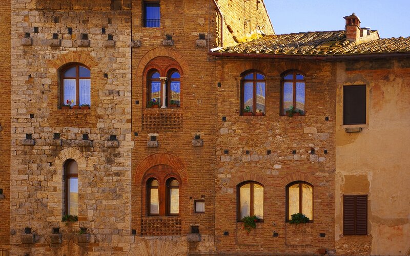 historic stone buildings in italy