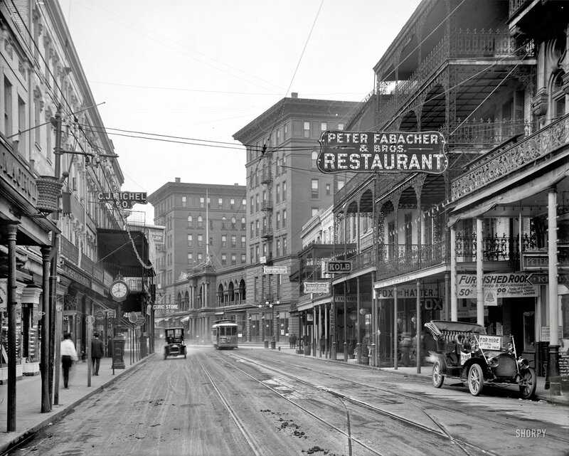 Historic street scene in New Orleans