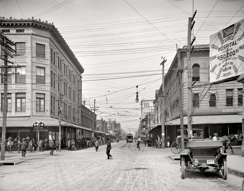Historic street scene in Portland