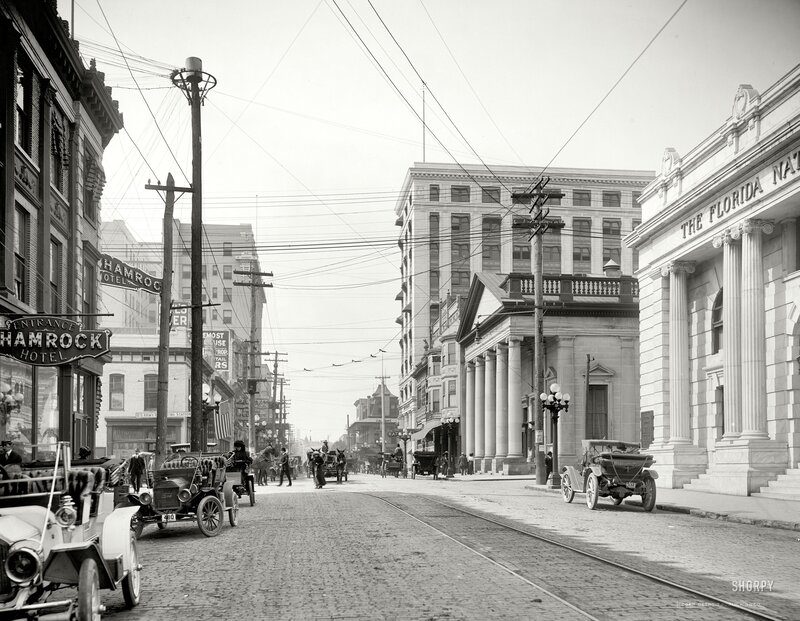 Historic street scene in Tampa