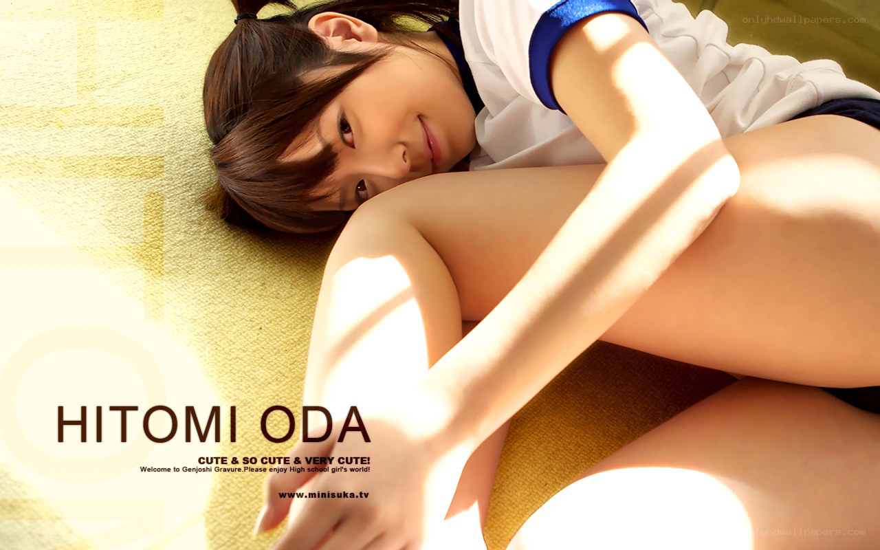 Hitomi Oda in school uniform