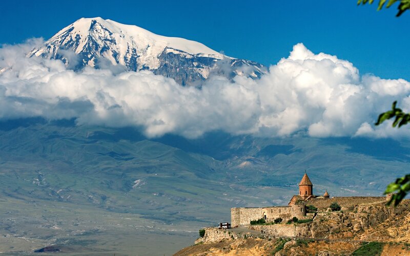 Hnevank Monastery