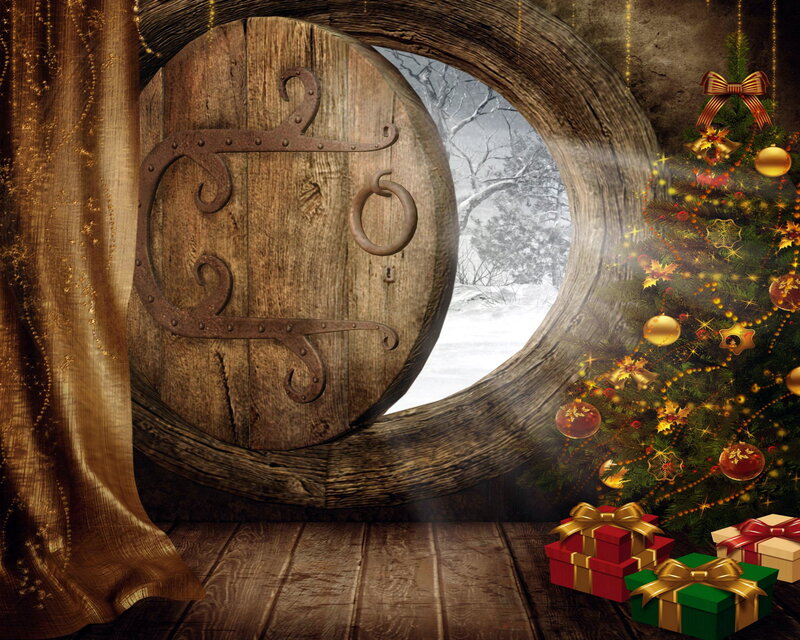 Hobbit Door and Christmas Tree