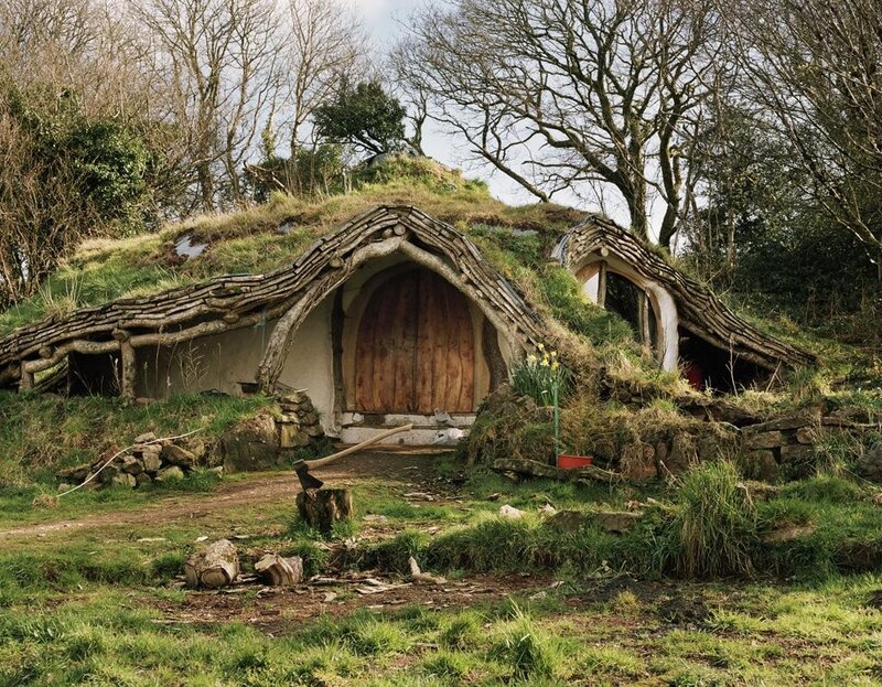 Hobbit-style earth house