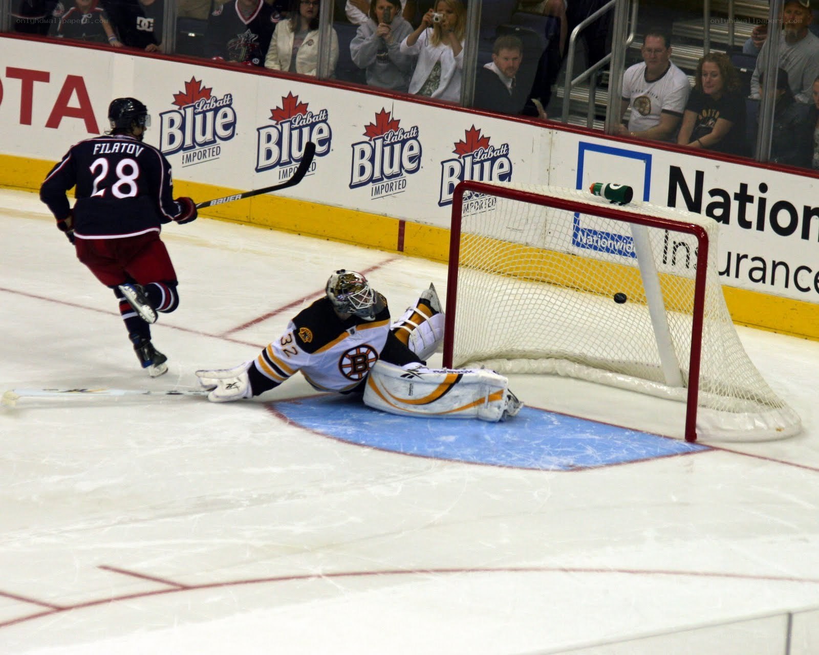 Hockey goal scored