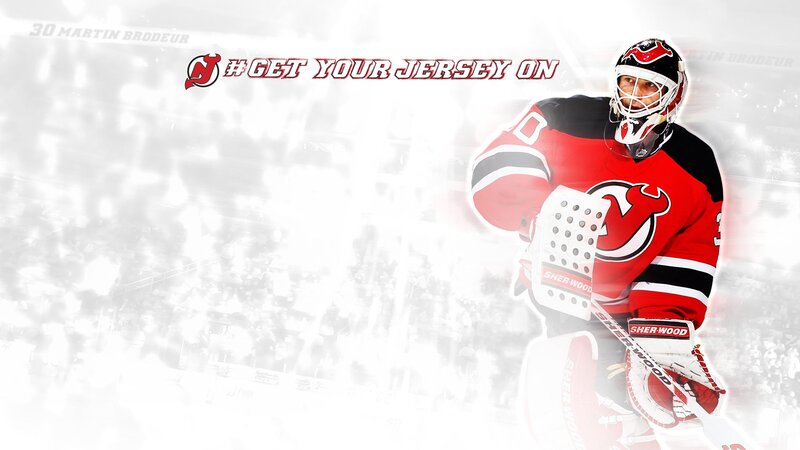 Hockey Goalie in Red Uniform — Dramatic