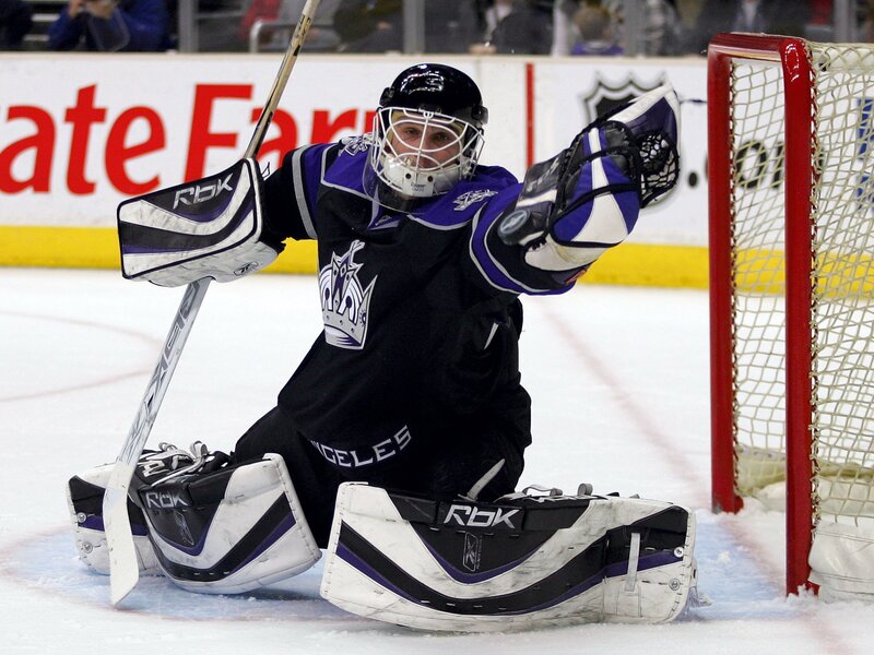 Hockey Goalie on Ice — Black, Focused