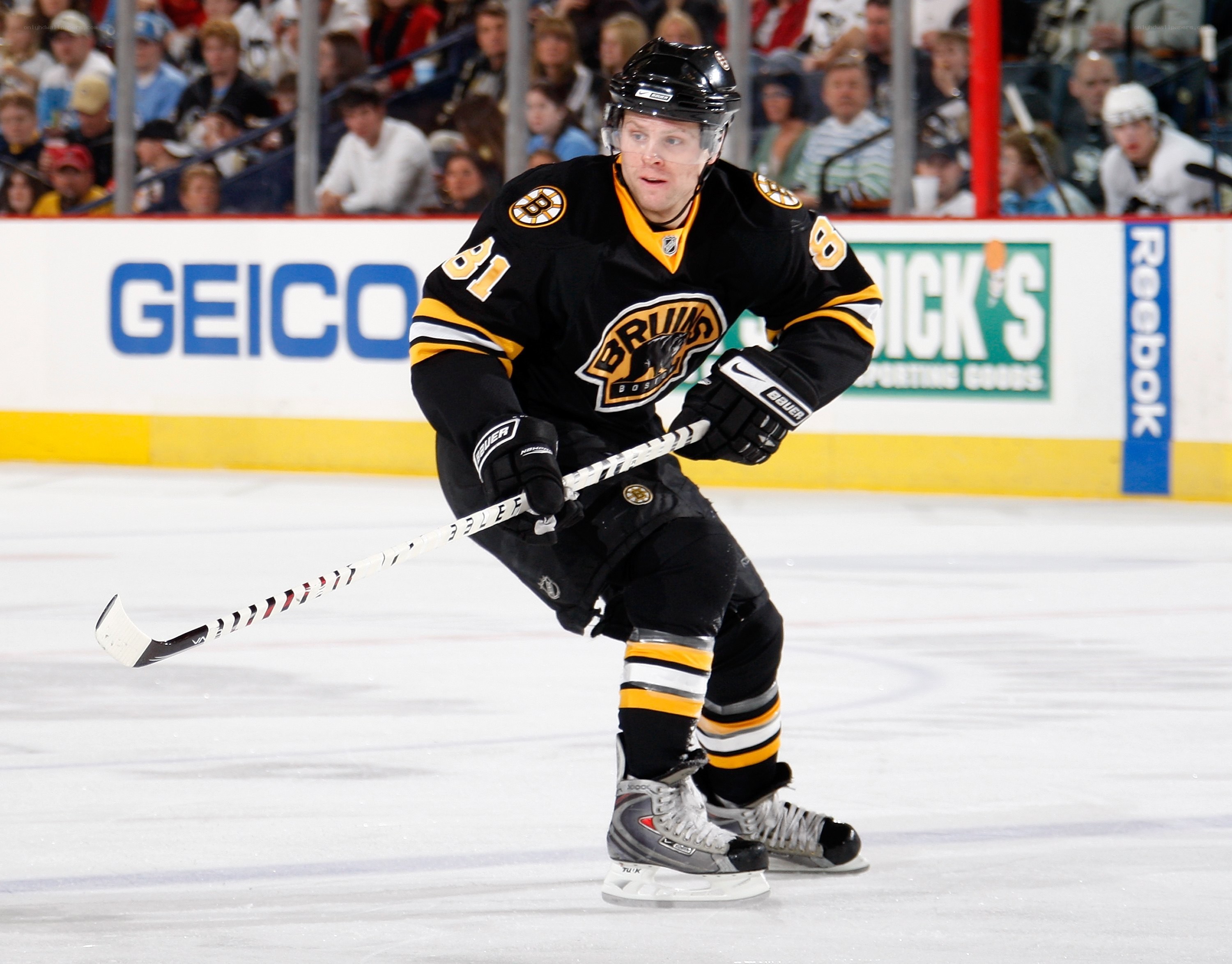 Hockey player in action