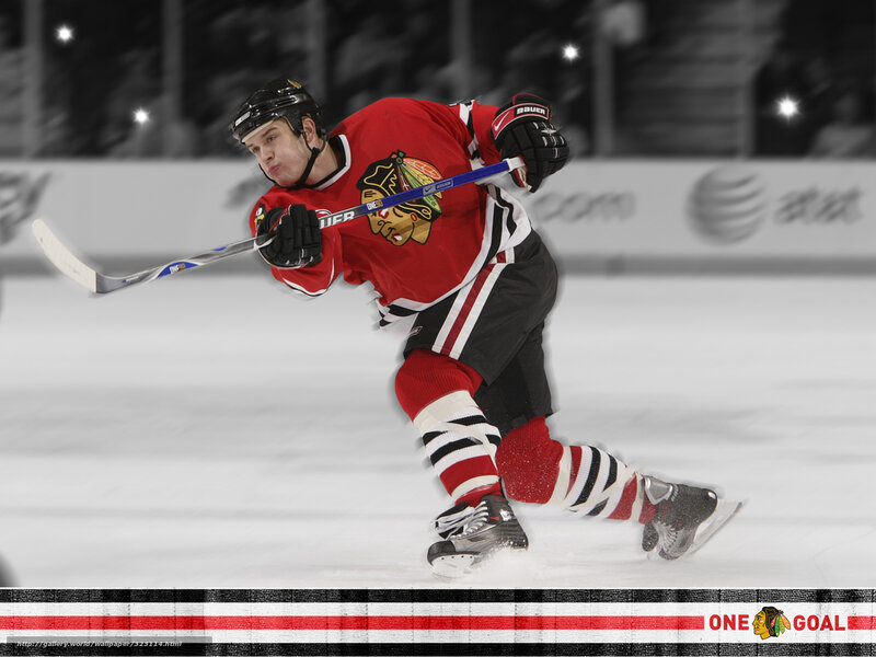 Hockey Player on Ice — Red, Dynamic
