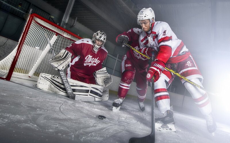 Hockey Players on Ice — Red, Dramatic