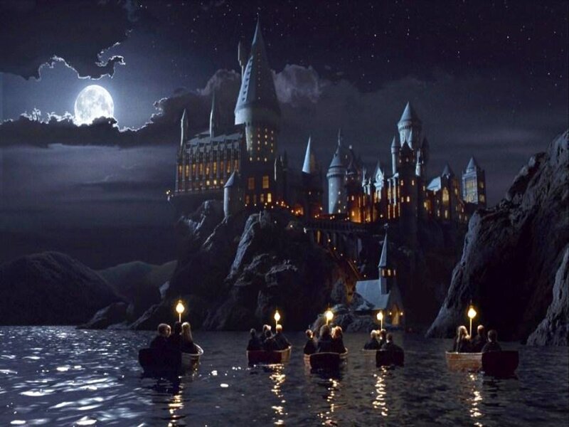 Hogwarts at night with boats