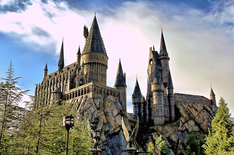 Hogwarts Castle — Gray
