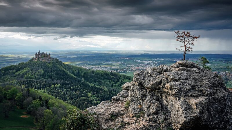 Hohenzollern Castle — Green, Dramatic