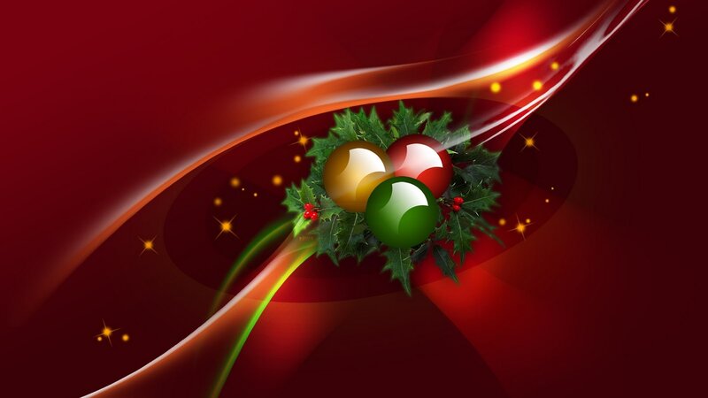 Holly Wreath with Ornaments — Red