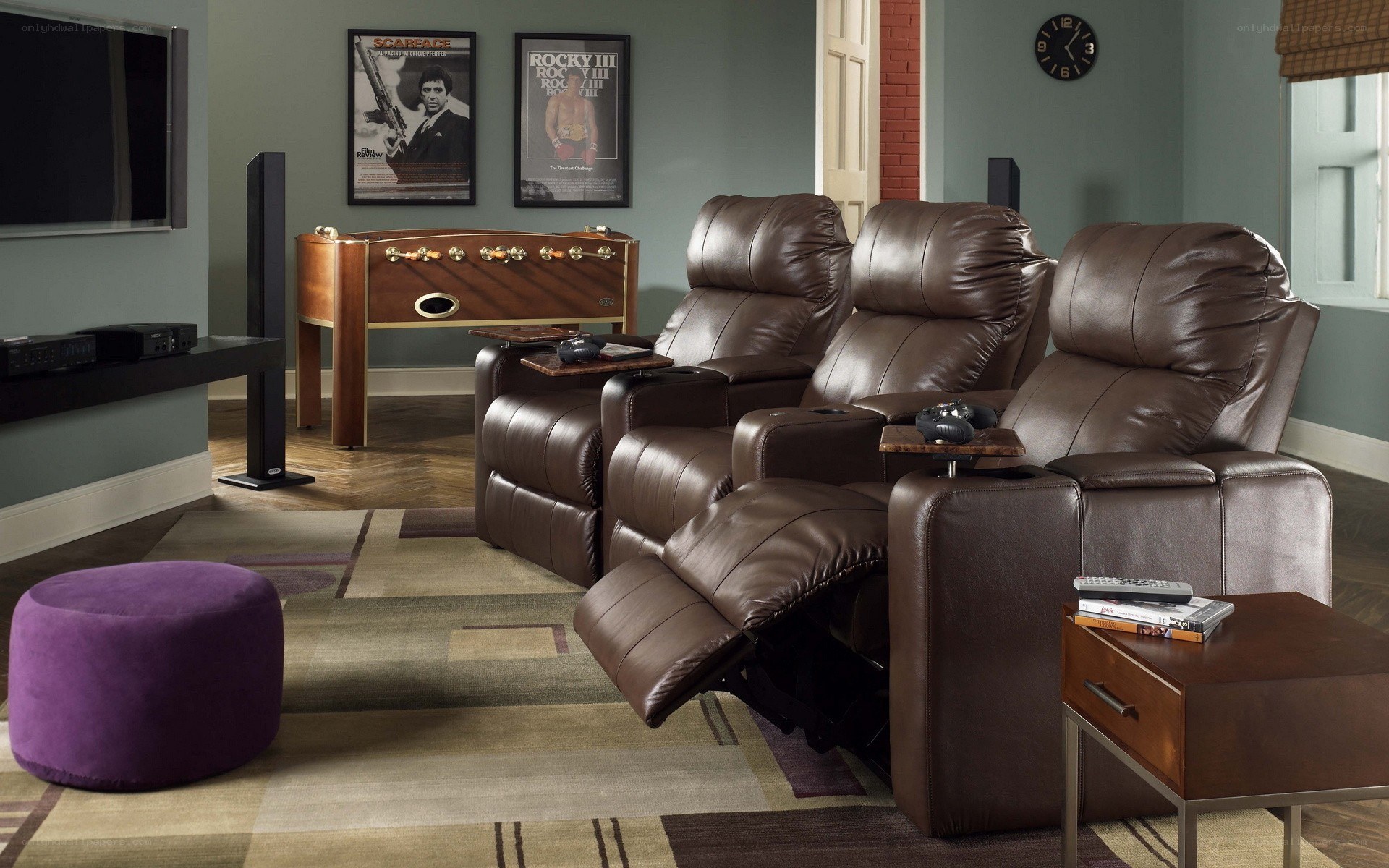 Home theater with recliners