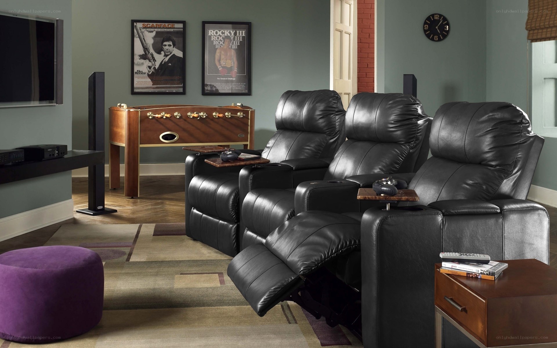 Home theater with recliners