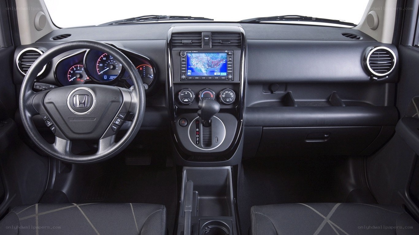 Honda Element interior dashboard