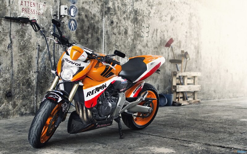 Honda motorcycle with Repsol livery