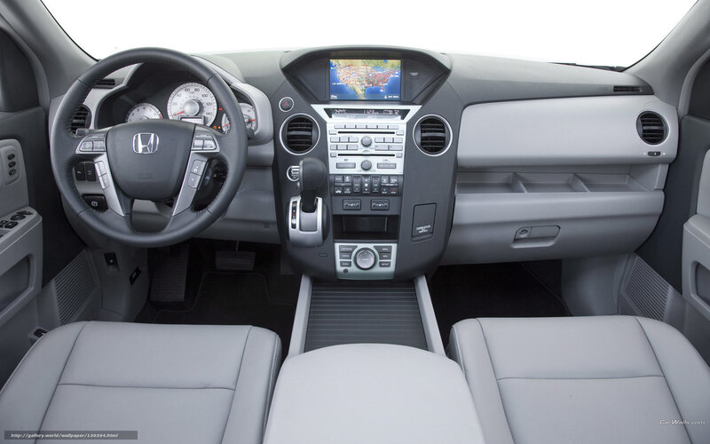 Honda Pilot interior dashboard