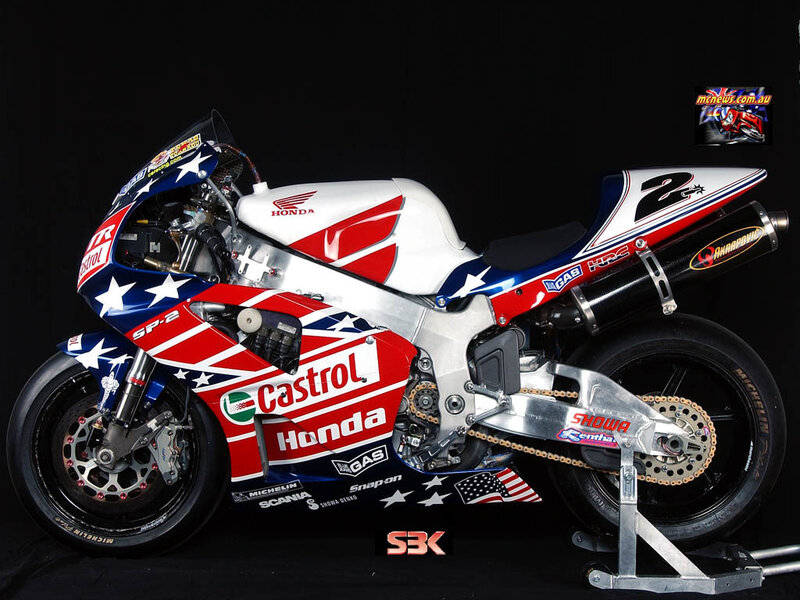 Honda racing motorcycle with Castrol livery