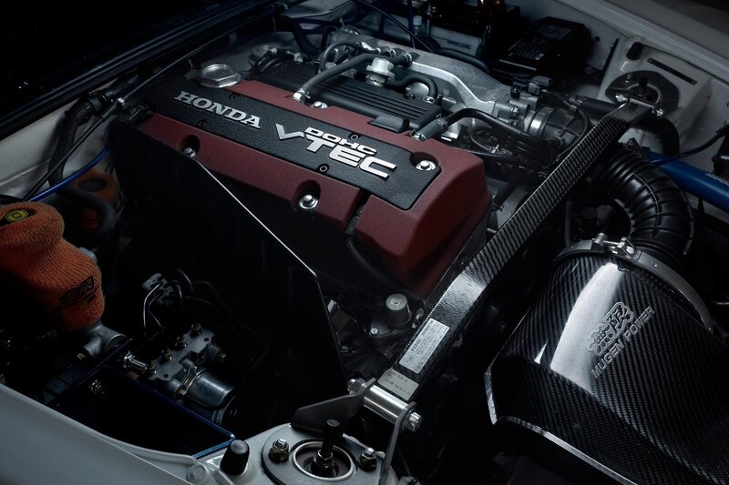 Honda VTEC Engine — Black, Dramatic