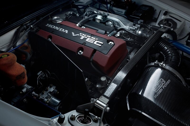 Honda VTEC Engine — Black