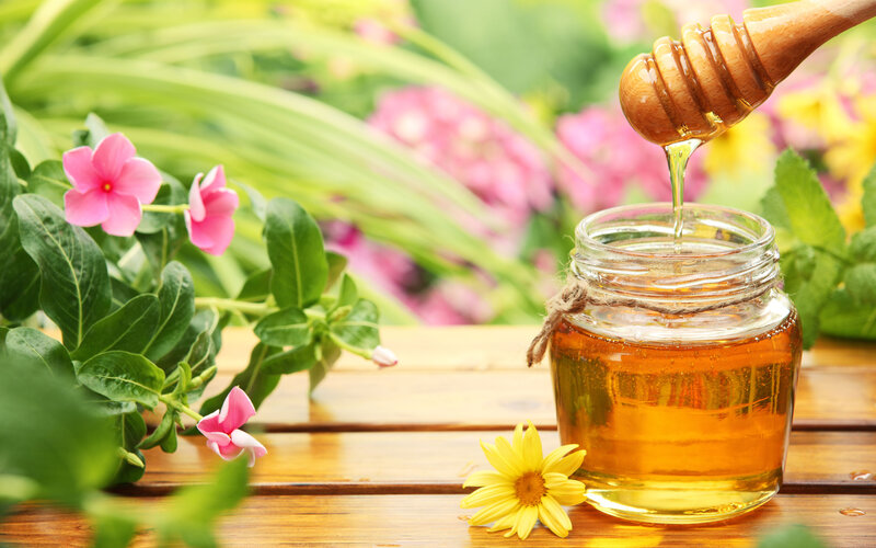 Honey in a Jar — Yellow, Serene