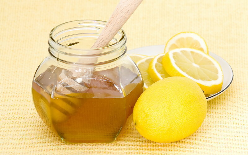 Honey Jar with Lemons — Yellow