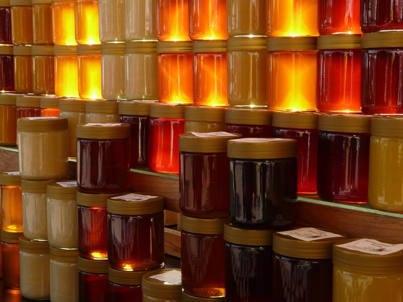Honey Jars on Display — Yellow