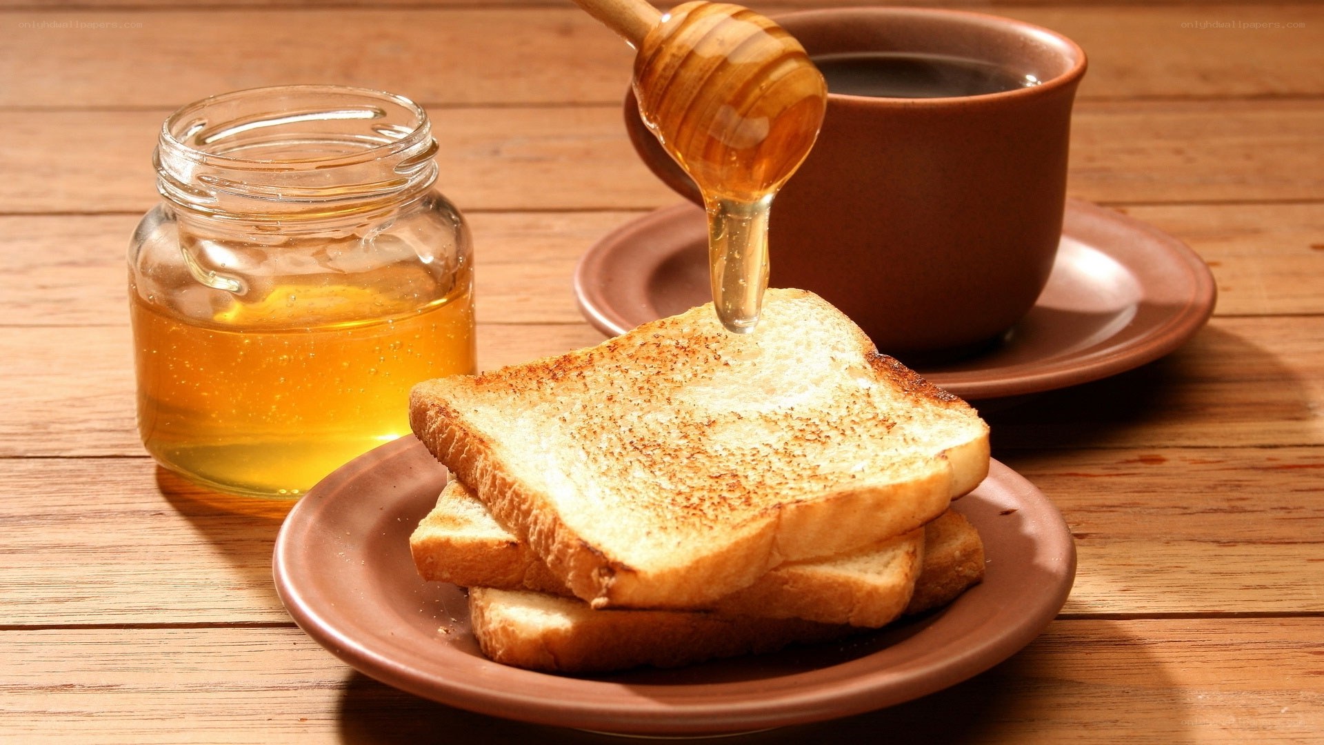 honey on toast breakfast