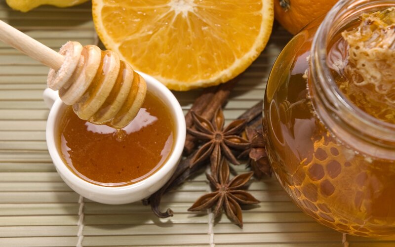 Honey with Citrus and Spices — Brown