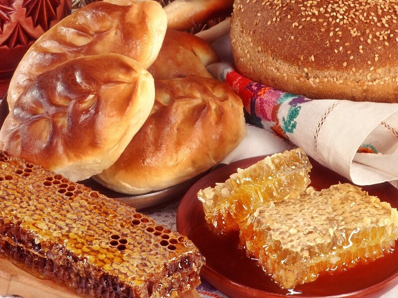Honeycomb with Bread — Brown, Appetizing, Photograph