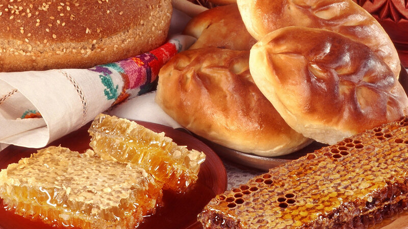 Honeycomb with Bread