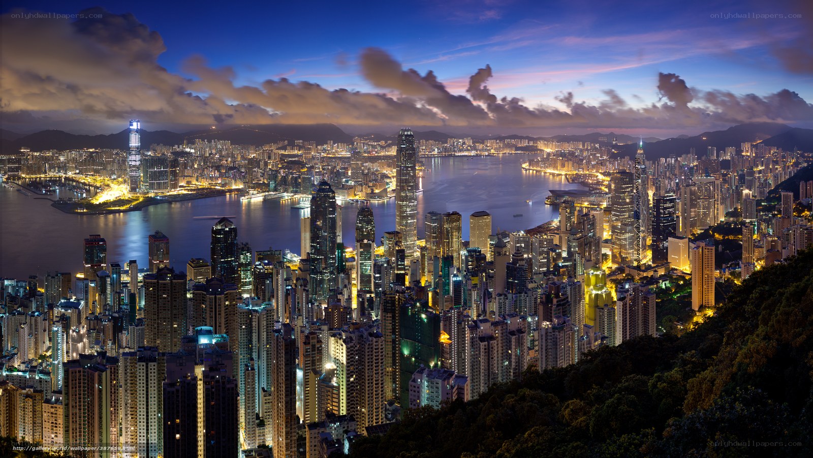 Hong Kong skyline at dusk