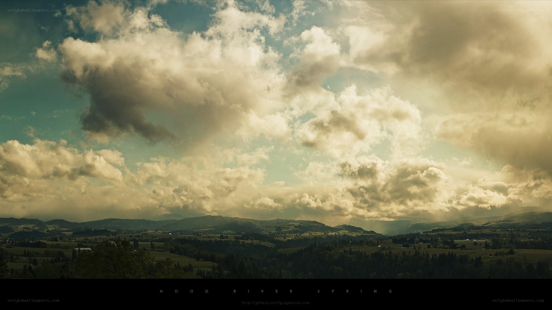 Hood River Spring Landscape