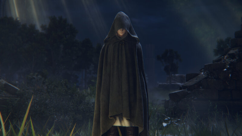 Hooded Figure in Cloak — Green