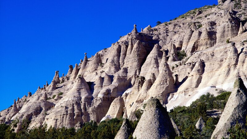 Hoodoos in Badlands — Blue