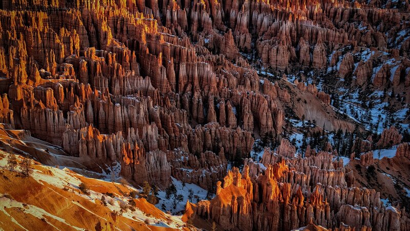 Hoodoos in Bryce Canyon — Orange