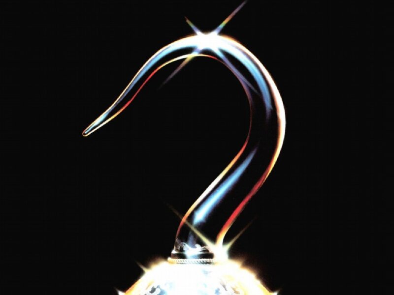 Hook-shaped light trail