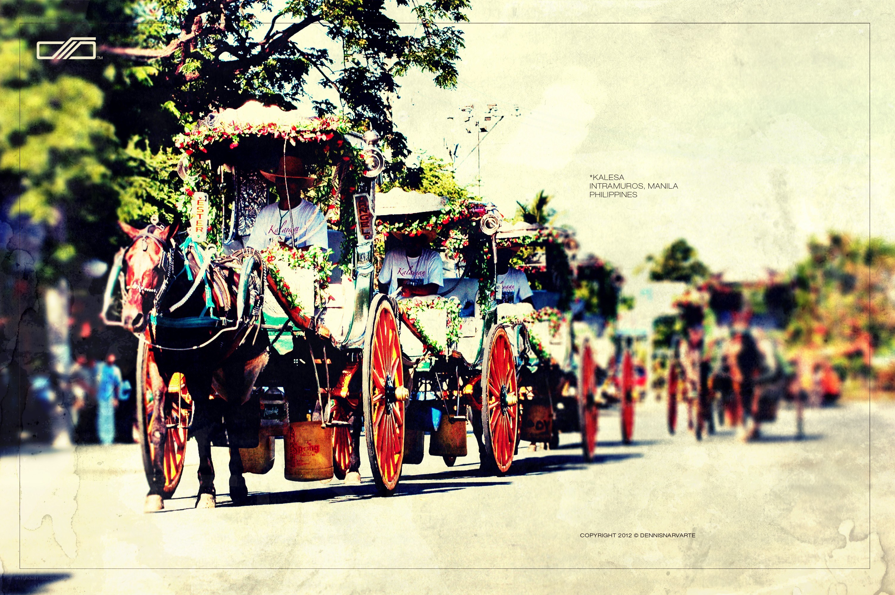 Horse-drawn carriages in Manila