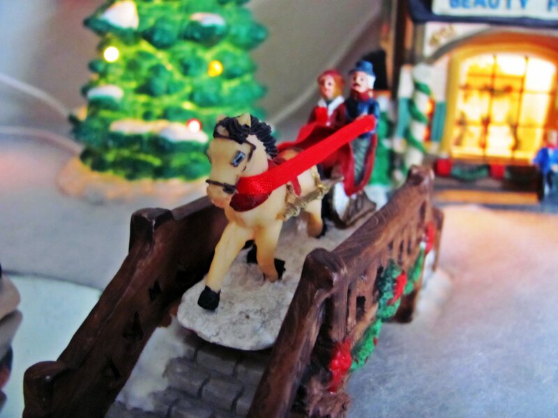 Horse-drawn Sleigh on Bridge — Green