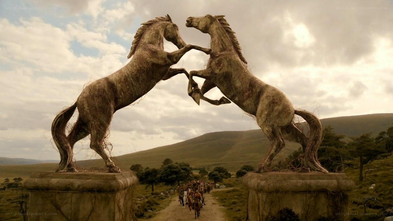 Horse statues at a bridge