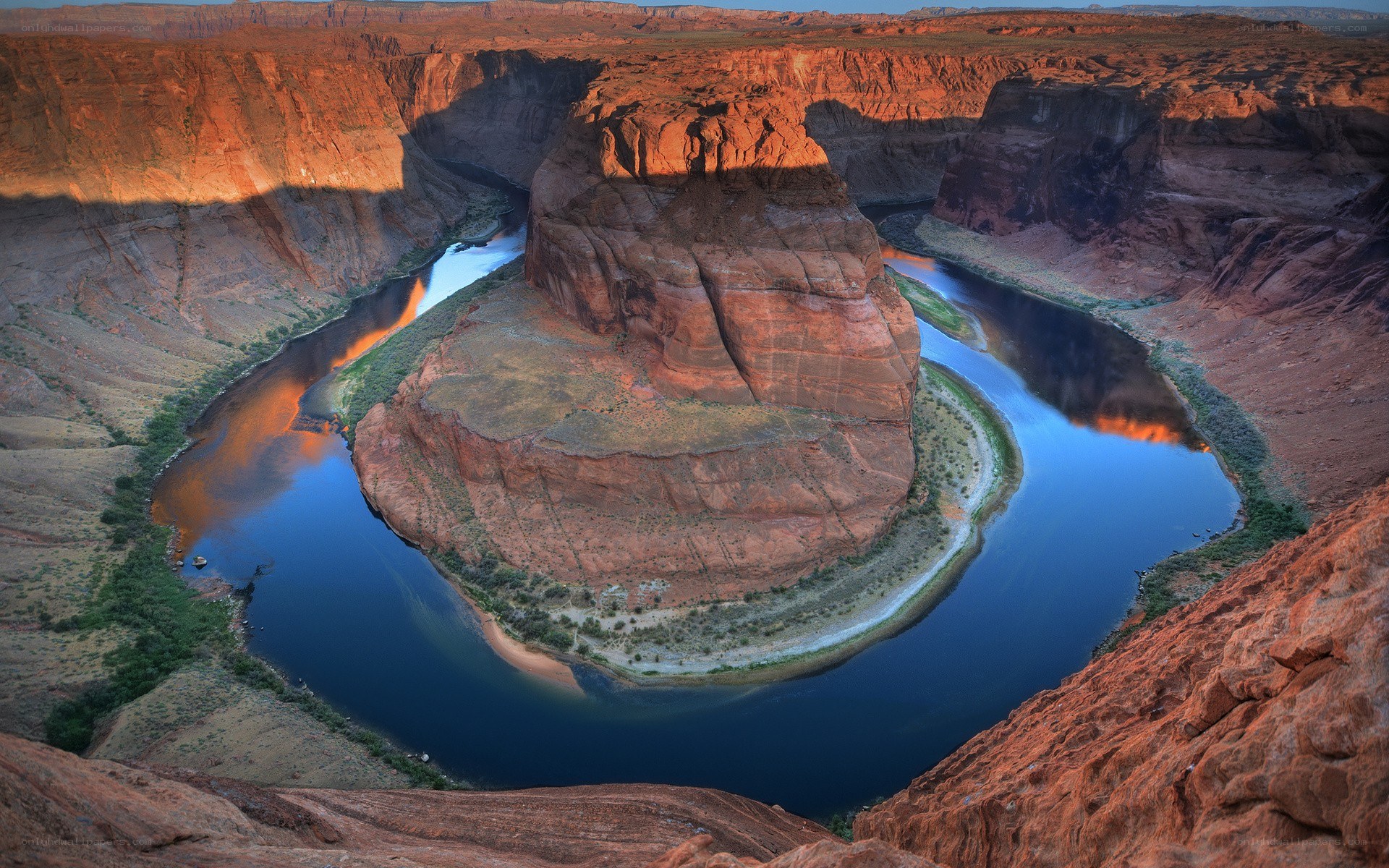 Horseshoe Bend at sunrise